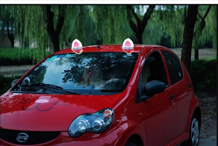 创意可爱汽车车顶装饰品塑料猫耳朵磁性大吸力立体3d改装外饰用品